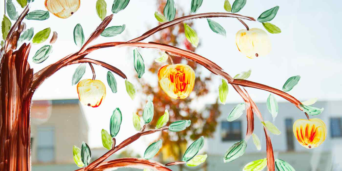 images/Headerbildauswahl/Apfelbaum-Fensterbild-DSC_4701.jpg