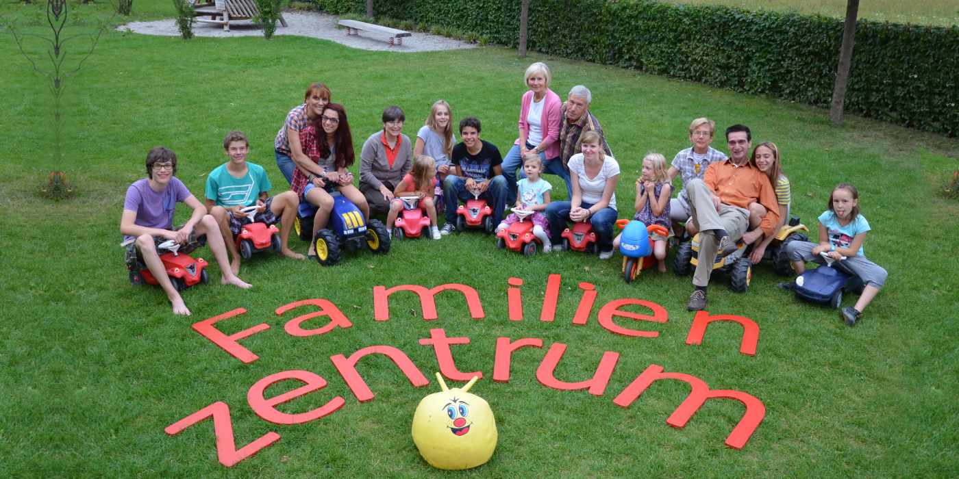 Foto des Familienzentrums und der Kindertagesstätte Poing